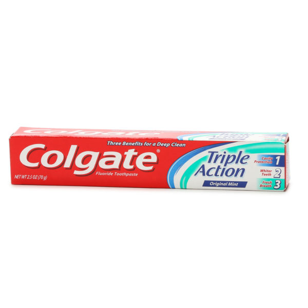 Colgate Fluoride Toothpaste Triple Action 70g