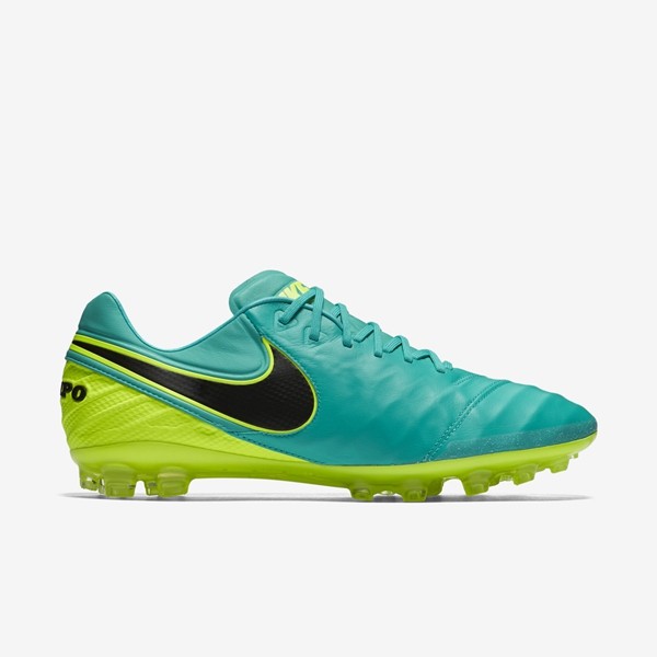 nike boots sale